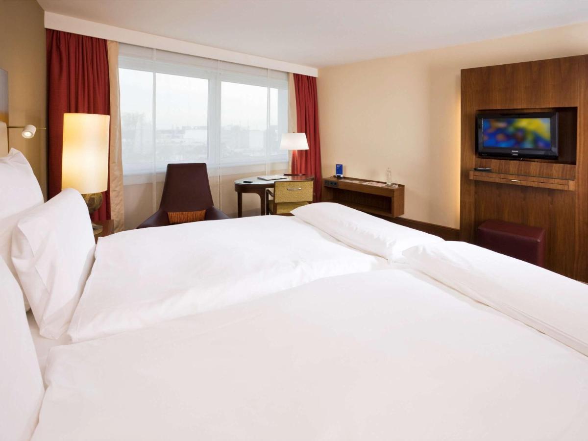 Hotel Pullman Colonia Exterior foto